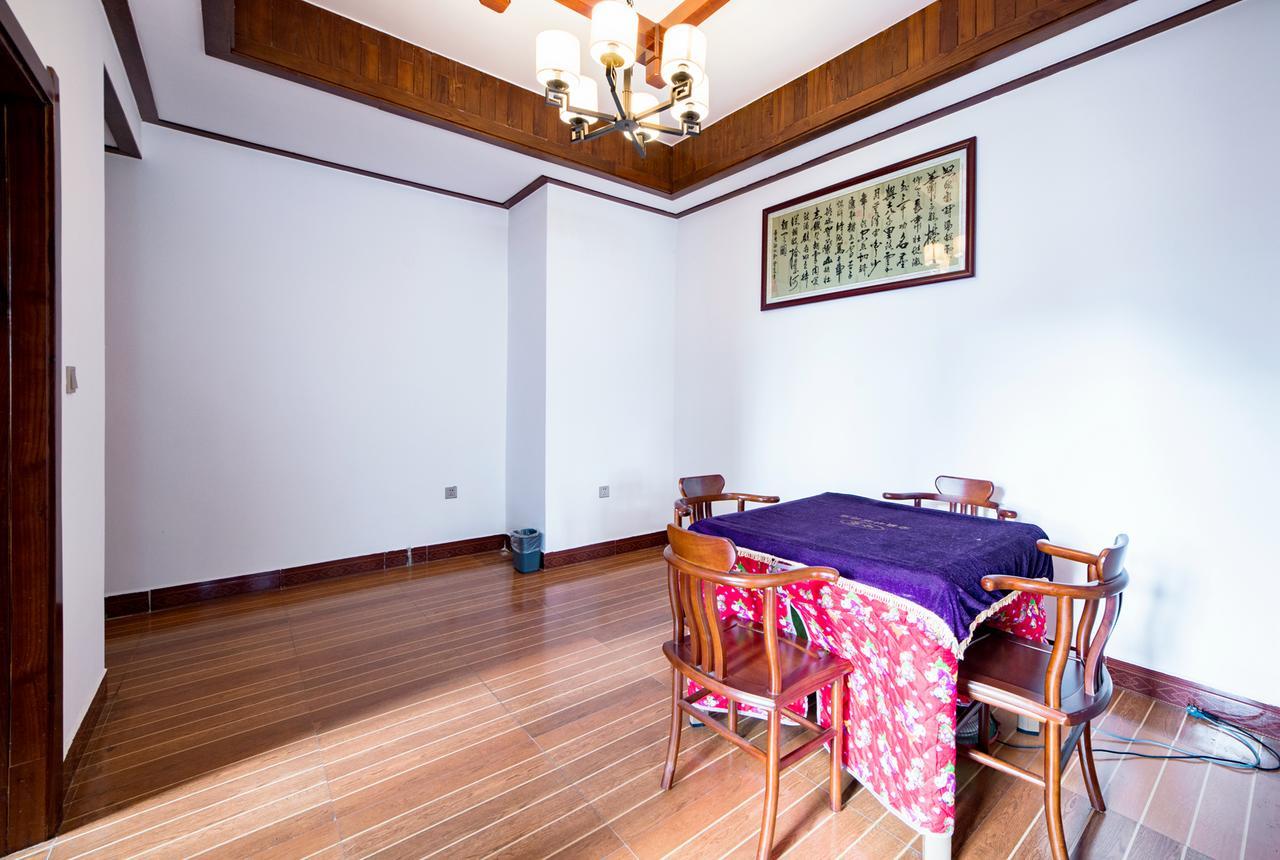 Military Theme Inn Zhangjiajie Exterior photo
