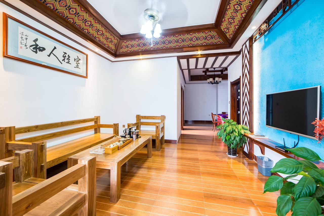 Military Theme Inn Zhangjiajie Exterior photo